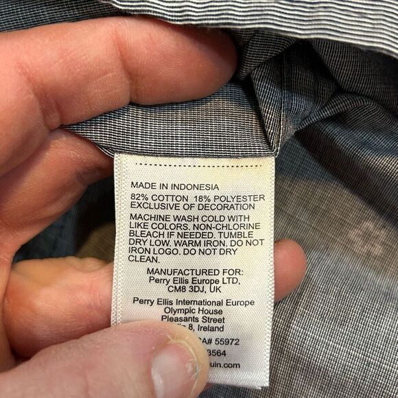 Penguin gray white flower pinstripe button down shirt size L - Picture 9 of 9